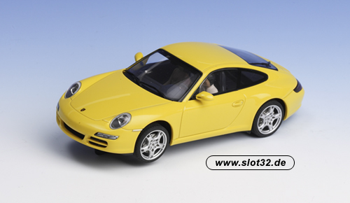AUTOART Porsche 911 Carrera S  yellow